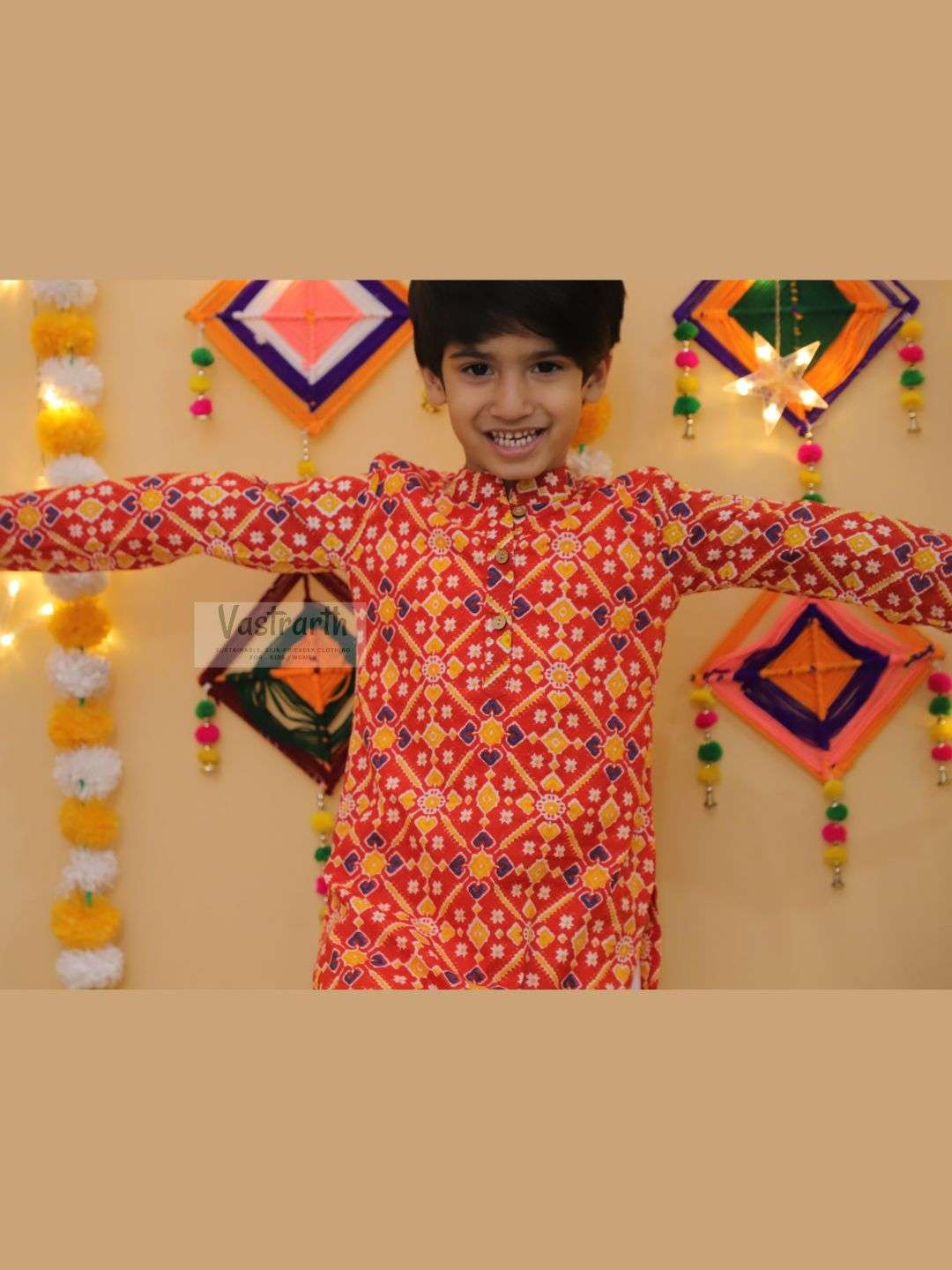 Red Premium Quality Festive Wear Kurta With Pajama For Boys. - Image 4
